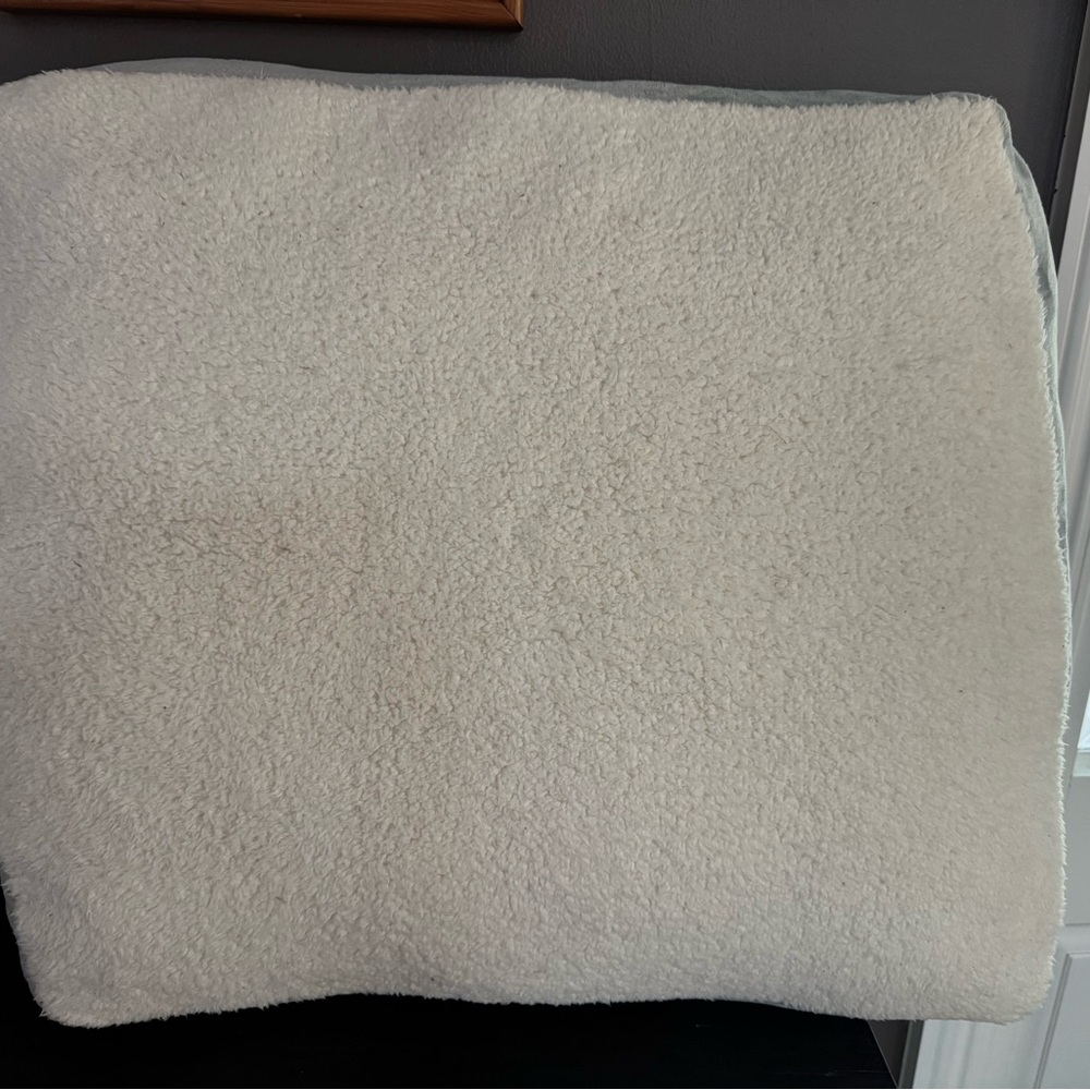 American Kids Dreamer plush floor pillow 2ft x 2ft gray, white, and soft pink - Picture 2 of 5